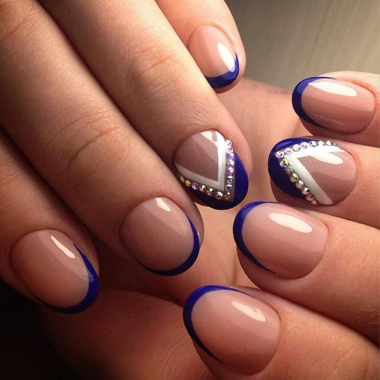 Français pour les ongles courts 2020 - photo de manucure