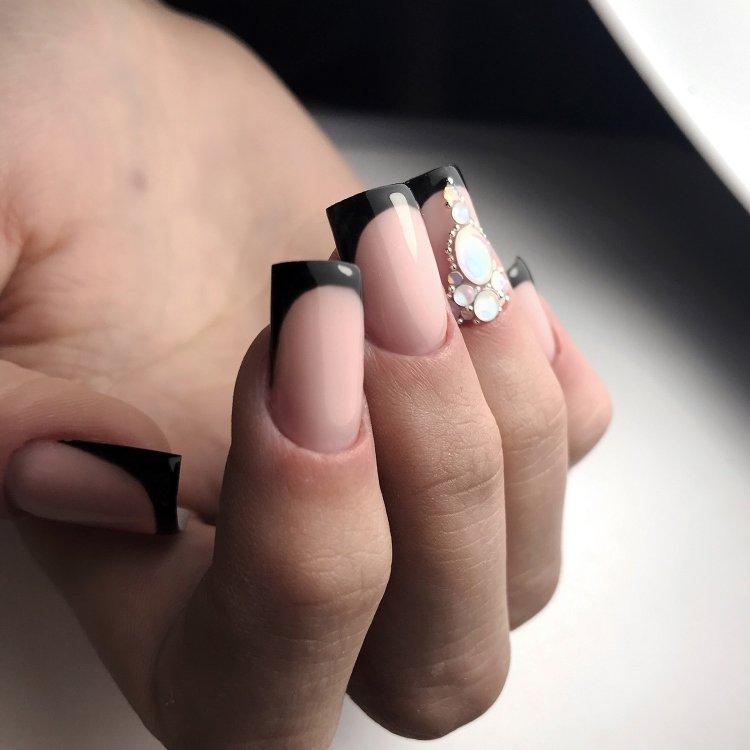 Arch french 2020 - photo de manucure