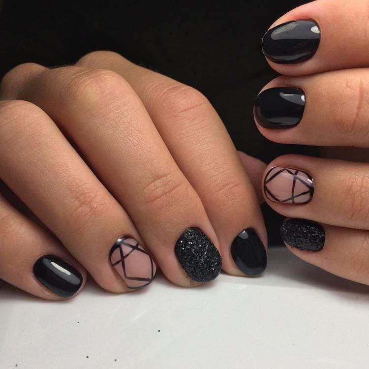 Manucure pour ongles très courts 2020