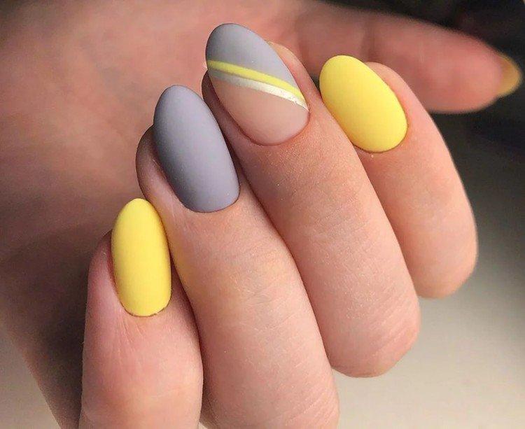 Colors - Manucure pour ongles courts 2021
