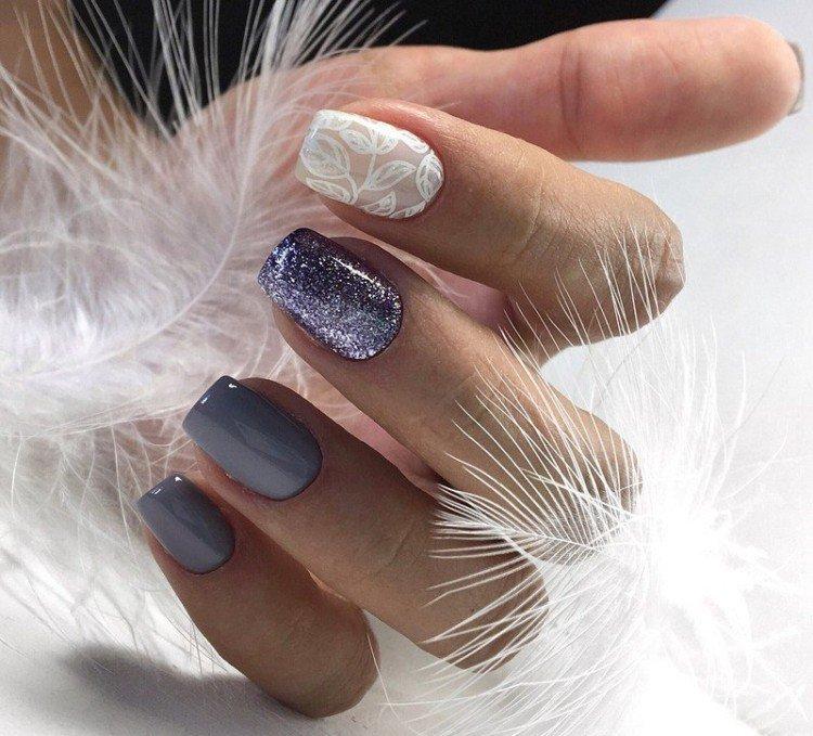 Glitter & Metallic - Ongles Courts 2021