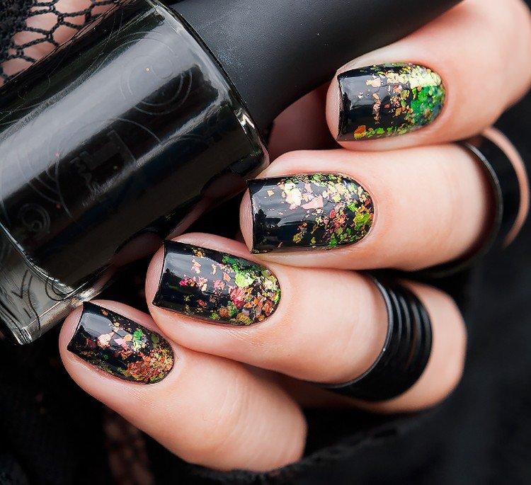 Manucure Yuki Flakes pour le Nouvel An 2021