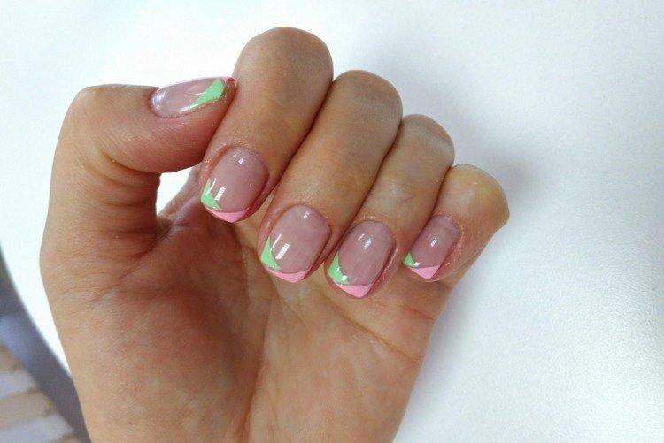 French Elegant - Manucure à l'école pour ongles courts