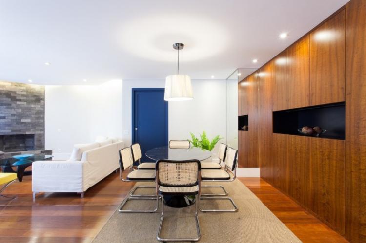 Panneaux MDF dans le salon - photo