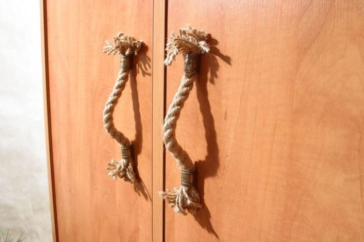 Poignées de meubles inhabituelles - photo