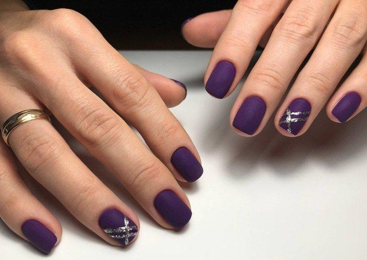 Violet - Couleurs tendance de la manucure 2019-2020