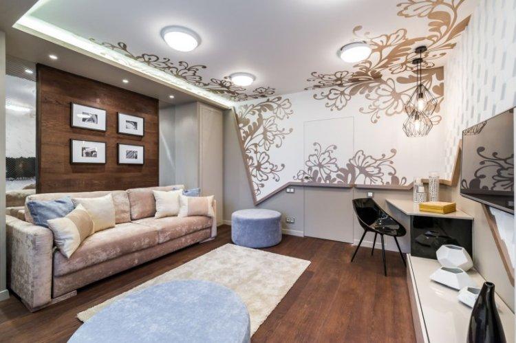 Plafonds tendus avec impression photo dans le hall (salon)