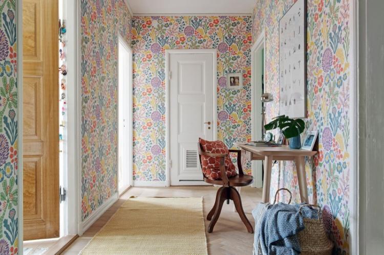 Papier peint pour le couloir - photos et idées