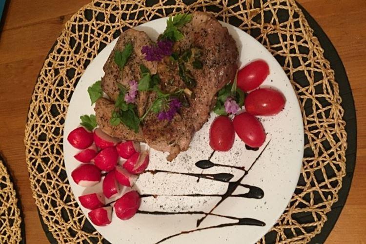 Côtelettes de porc à la sauge et à la crème - recettes