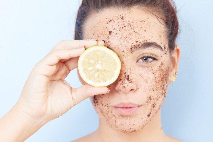 Peeling pour le visage à la maison - tous les avantages et inconvénients