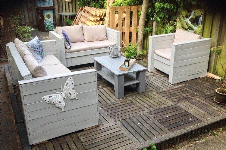 Meubles en palettes - Artisanat pour une résidence d'été et un jardin de vos propres mains