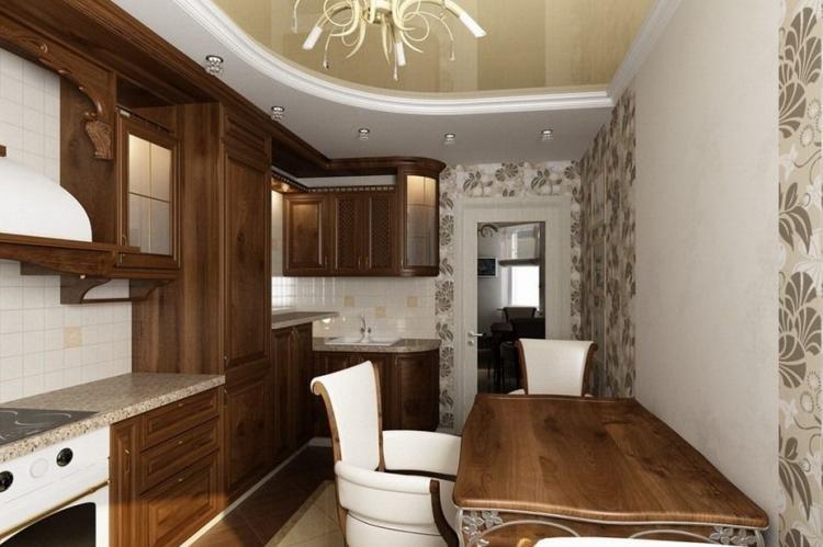 Plafonds en plaques de plâtre bouclés dans la cuisine