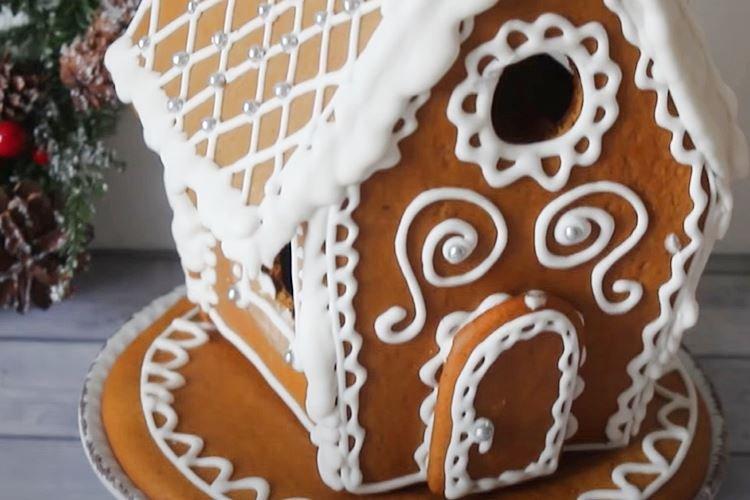 Bricolage maison en pain d'épice au miel - recette pas à pas avec photo