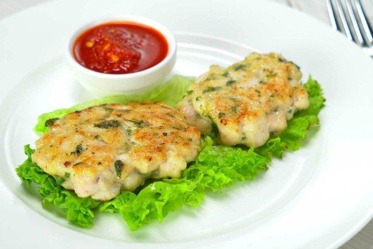 Escalopes de poitrine de poulet hachées aux herbes - recettes