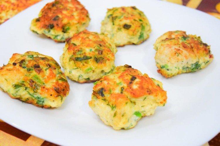 Escalopes de poitrine de poulet hachées aux courgettes - recettes