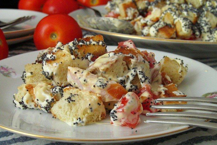 Salade de poulet fumé aux noix et graines de pavot - recettes