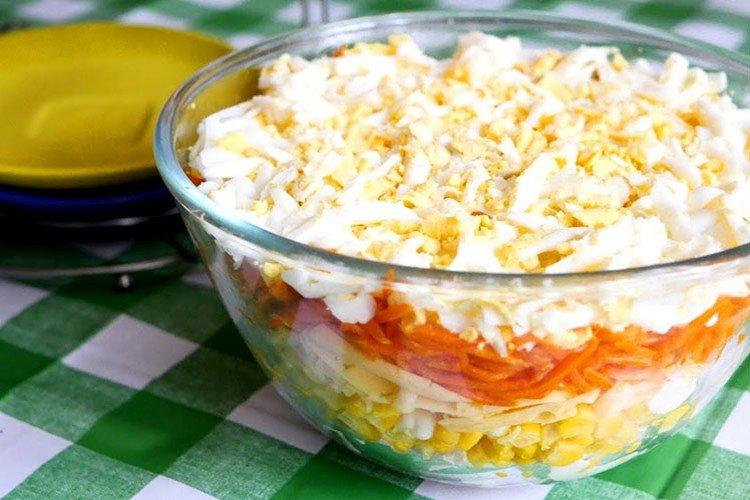 Salade de carottes coréennes, poulet et champignons - recettes