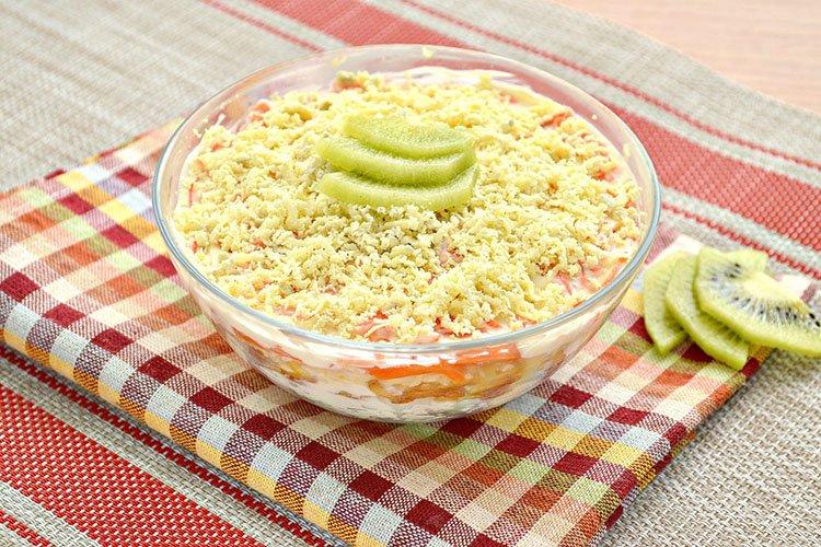 Salade épicée aux carottes coréennes et poulet - recettes