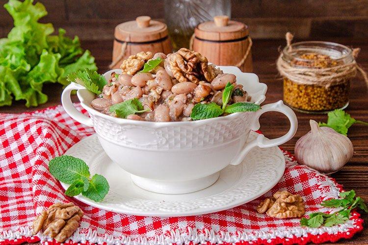 Salade de haricots au thon - Recettes