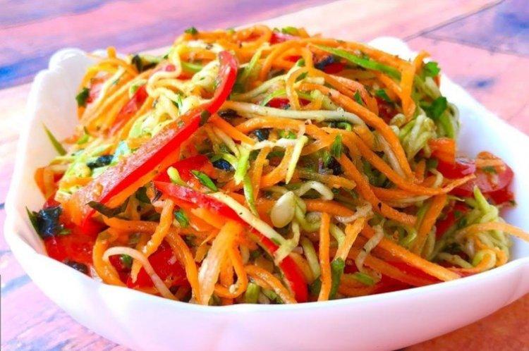 Salade coréenne de carottes et légumes - recettes