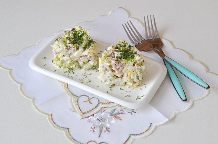 Salade de porc à la moutarde - Salades de mayonnaise pour les recettes du Nouvel An 2021