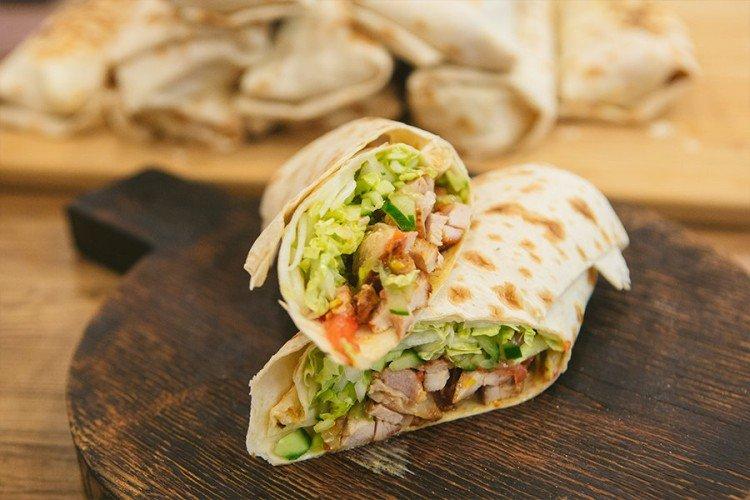 Shawarma au poulet et curry à la maison - recettes