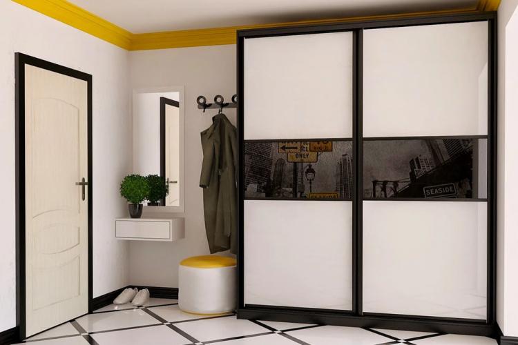 Armoire coulissante dans le couloir - modèles et photos