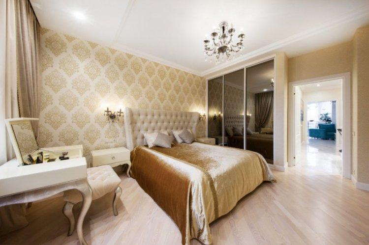 Armoire coulissante dans la chambre - modèles et photos