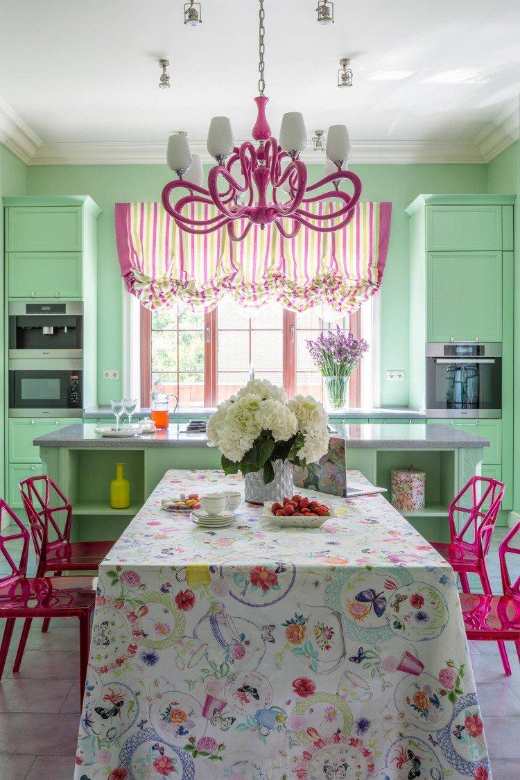 Méthodes de fixation des rideaux pour la cuisine