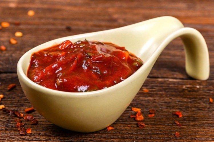 Sauce shawarma épicée - recettes à la maison