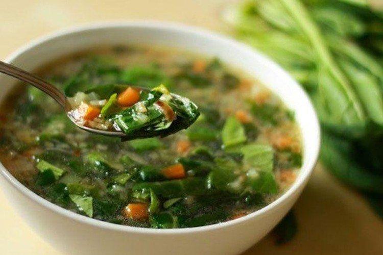 Soupe verte au gingembre - Recettes de soupe pour tous les jours