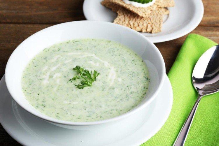 Soupe de concombre - recettes de soupe pour tous les jours