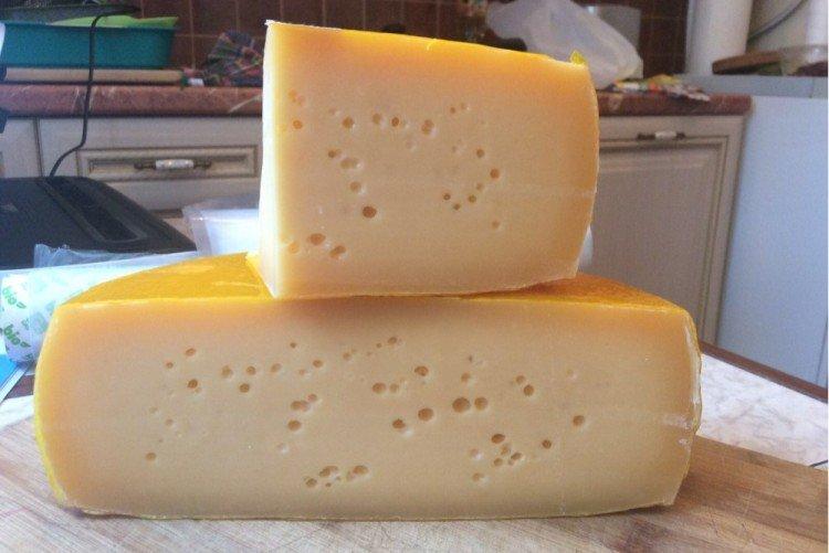 Soviétique - Fromage à pâte dure russe