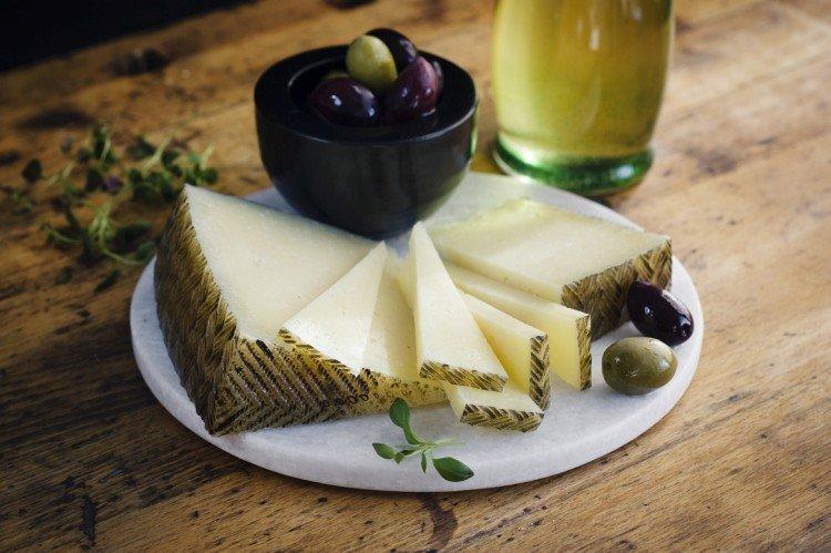 Manchego - Fromage à pâte dure espagnol