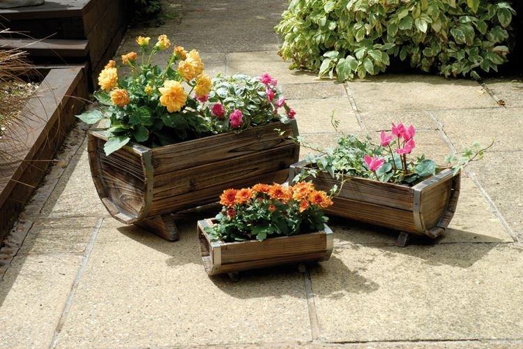 Pots de fleurs d'extérieur à partir d'un tonneau - Comment faire des pots de fleurs à faire soi-même pour les fleurs