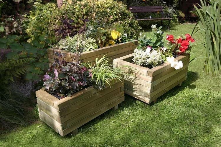 Pots de fleurs d'extérieur - photo