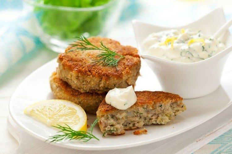 Escalopes de poisson et de pommes de terre en conserve - Recettes délicieuses et bon marché