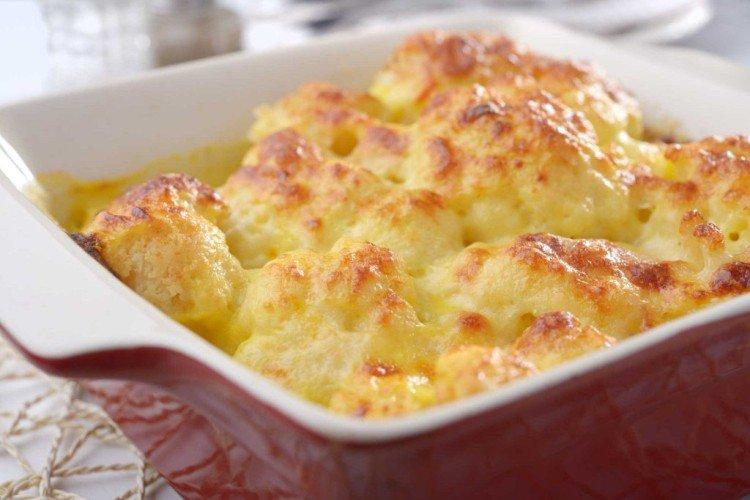 Casserole de chou-fleur et de suluguni - Plats principaux pour des recettes de tous les jours