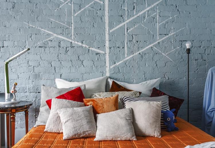 Intérieur lumineux d'un studio, 28 m².