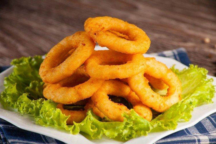 Rondelles d'oignon - Snacks à la bière à la maison