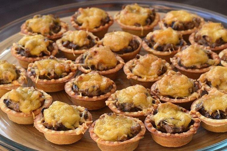Julienne au poulet et champignons en tartelettes - recettes